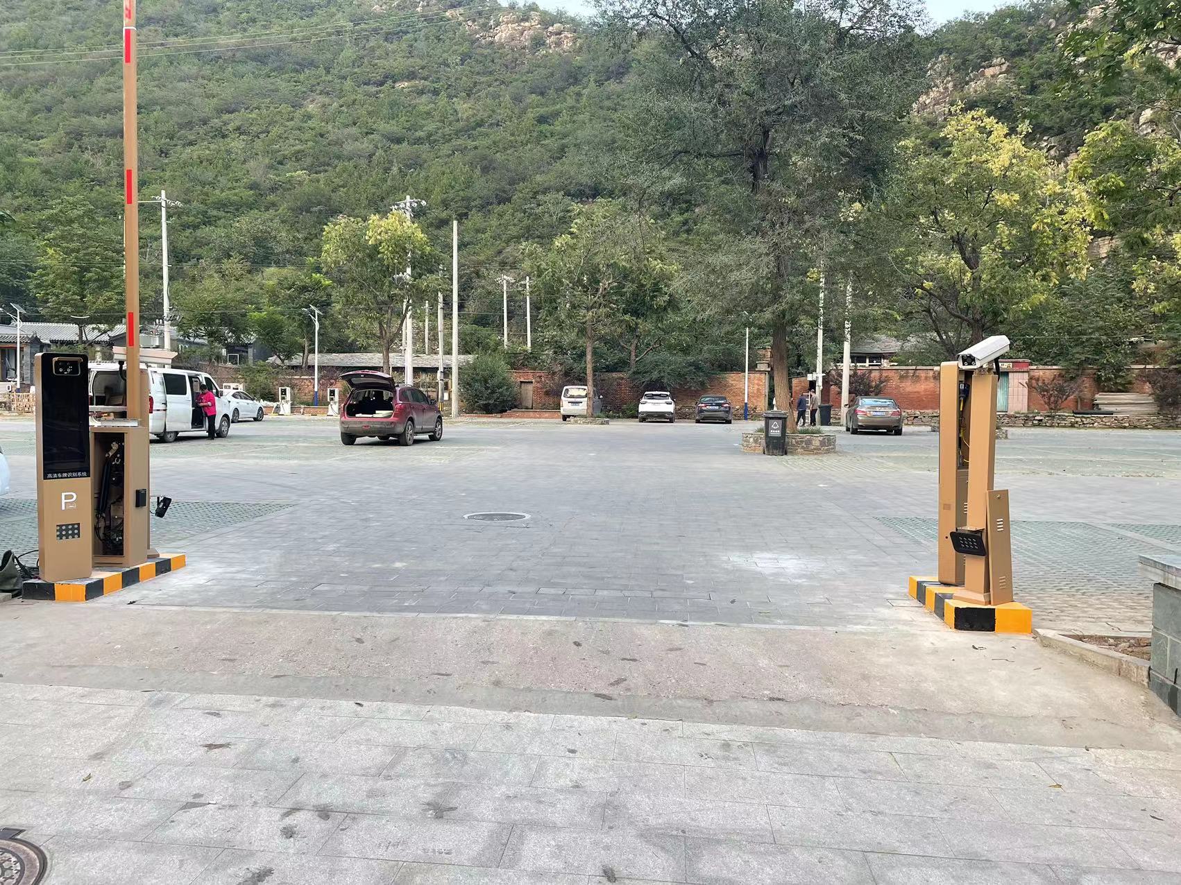 北京周口店智慧车场（8个景区，26个出入口，8个城市级诱导屏） 景区智慧停车场案列 第9张